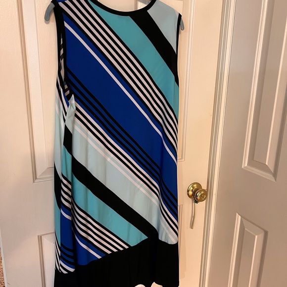 NWOT Blu Sage 20W Sleeveless Dress - Picture 4 of 4